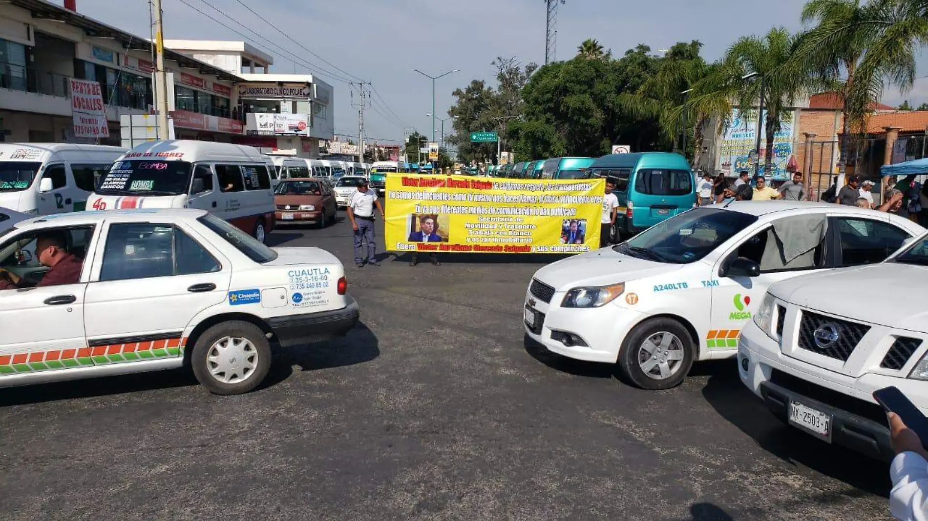 Bloqueo en Cuautla (2)